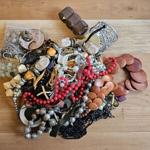 Craft Jewelry 4 Lbs Broken Necklaces Bracelets For Crafting Upcycling Art